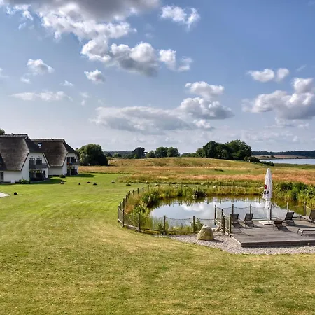 Διαμέρισμα Wiesenpieper 07 Im Wreecher Idyll Ruegen By Ruyastay Putbus